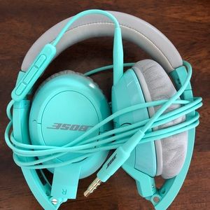 Small travel headphones